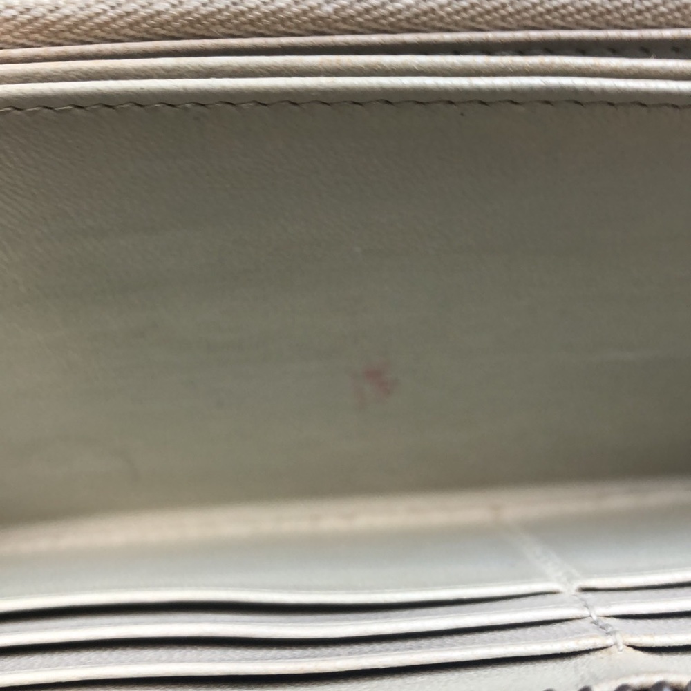 LOEWE Zip Around Amazona Wallet - Picture 15 of 16
